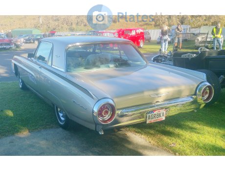 AGR8KA, Ford Thunderbird