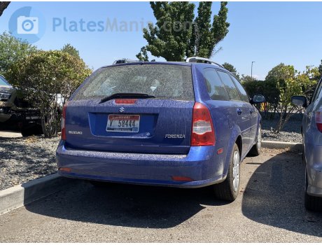 V 58444, Suzuki Forenza