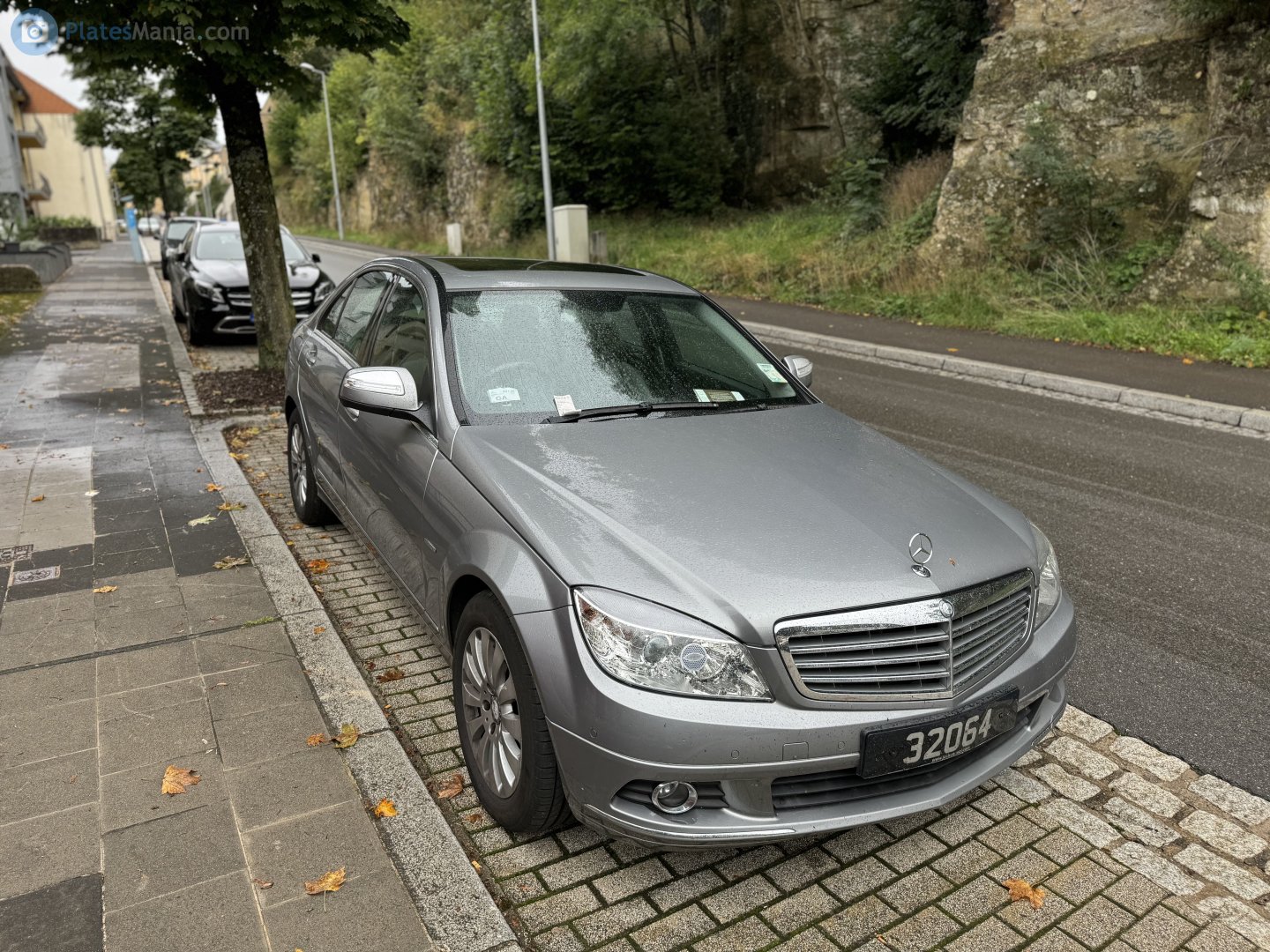 32064, Mercedes-Benz C-Klasse 3rd gen Sedan (W204), 2007–2015