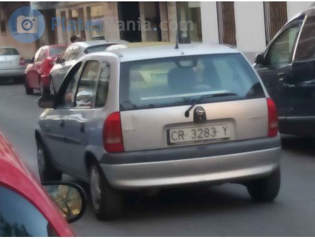 CR 3283 Y, Opel Corsa