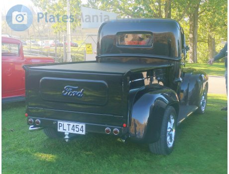 PLT454, Ford Pickup Truck