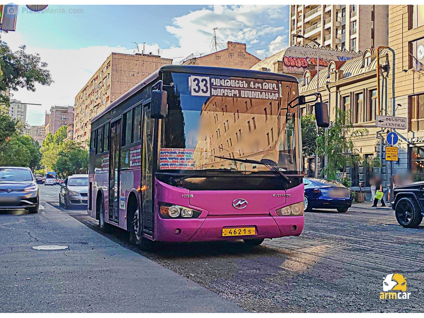 4621 S, Higer KLQ6770 