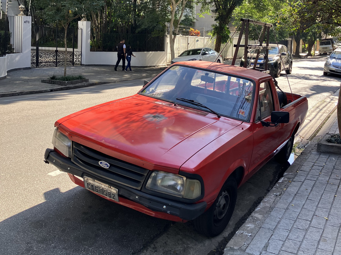 CAG-1582, Ford Pampa 1st gen (BR-market), 1982–1997