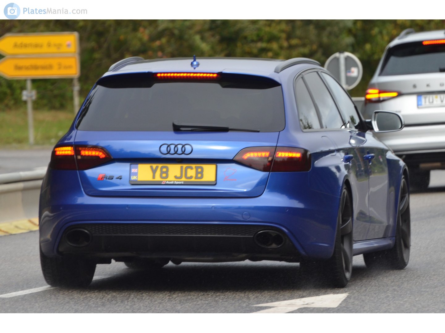 Y8JCB, Audi RS4 3rd gen (B8/8K5), 2012–2015