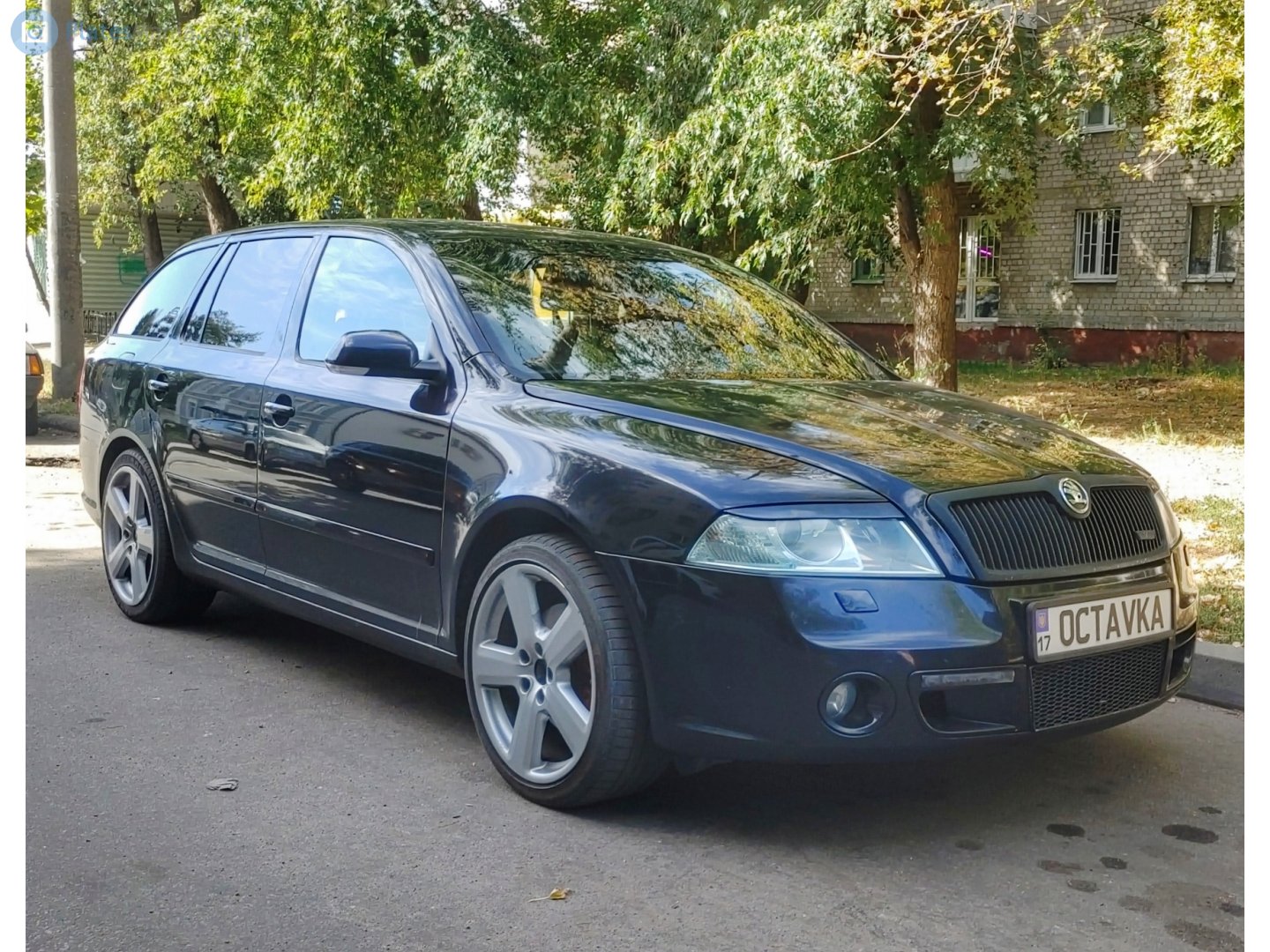 17 OCTAVKA, Skoda Octavia 2nd gen Combi (A5/1Z5), 2004–2008 (2010–2012 Tour)