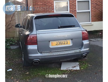 J36123, Porsche Cayenne