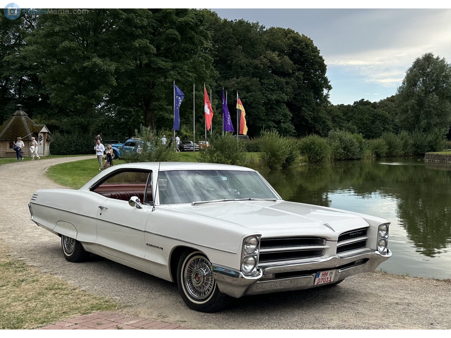 HH 07013, Pontiac Executive 1st gen 1966 Star Chief Executive 2-door Hardtop Coupé (25639; B-body), 1965–1966