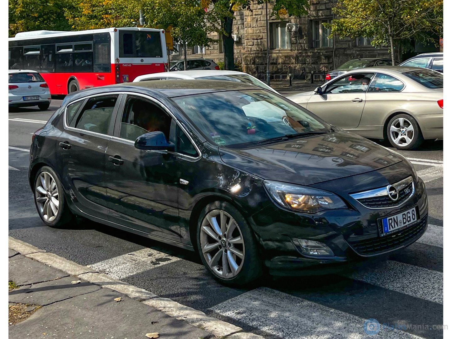 RN BG 8, Opel Astra 4th gen Hatch (J; P10), 2009–2015