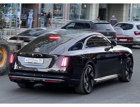 н013нн96, Rolls-Royce Spectre