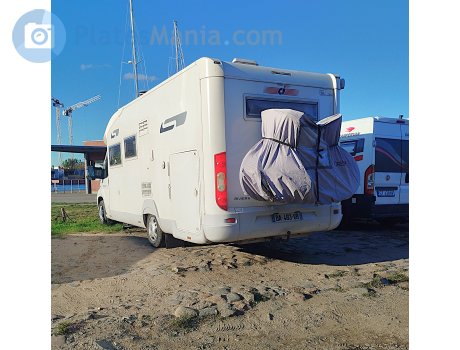 BA-483-VB, Caravans International Riviera