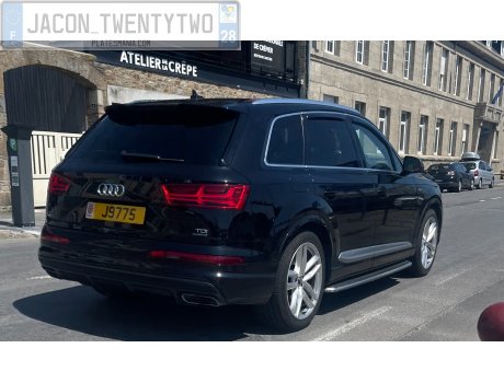 J9775, Audi Q7