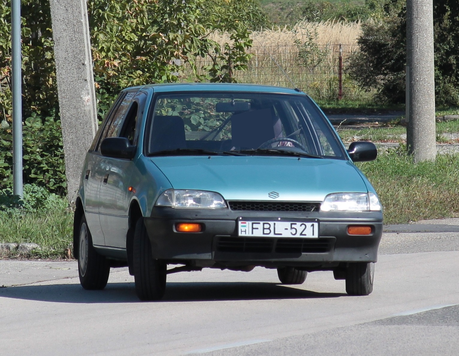 FBL-521, Suzuki Swift 2nd gen 5-door Hatch (SF), 1989–1996