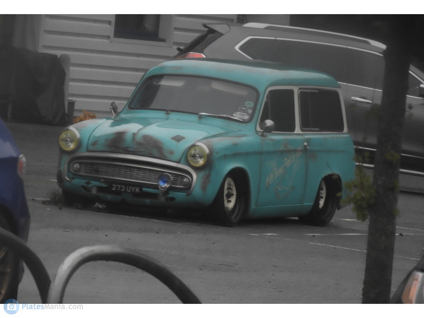 273UYK, Hillman Husky 