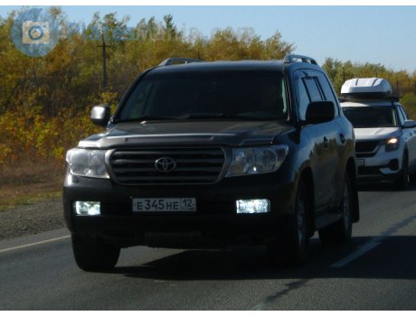 е345не12, Toyota Land Cruiser