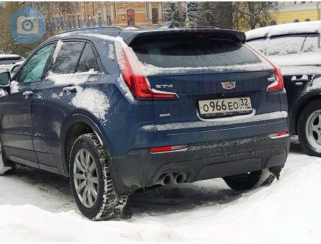 о966ео32, Cadillac XT4