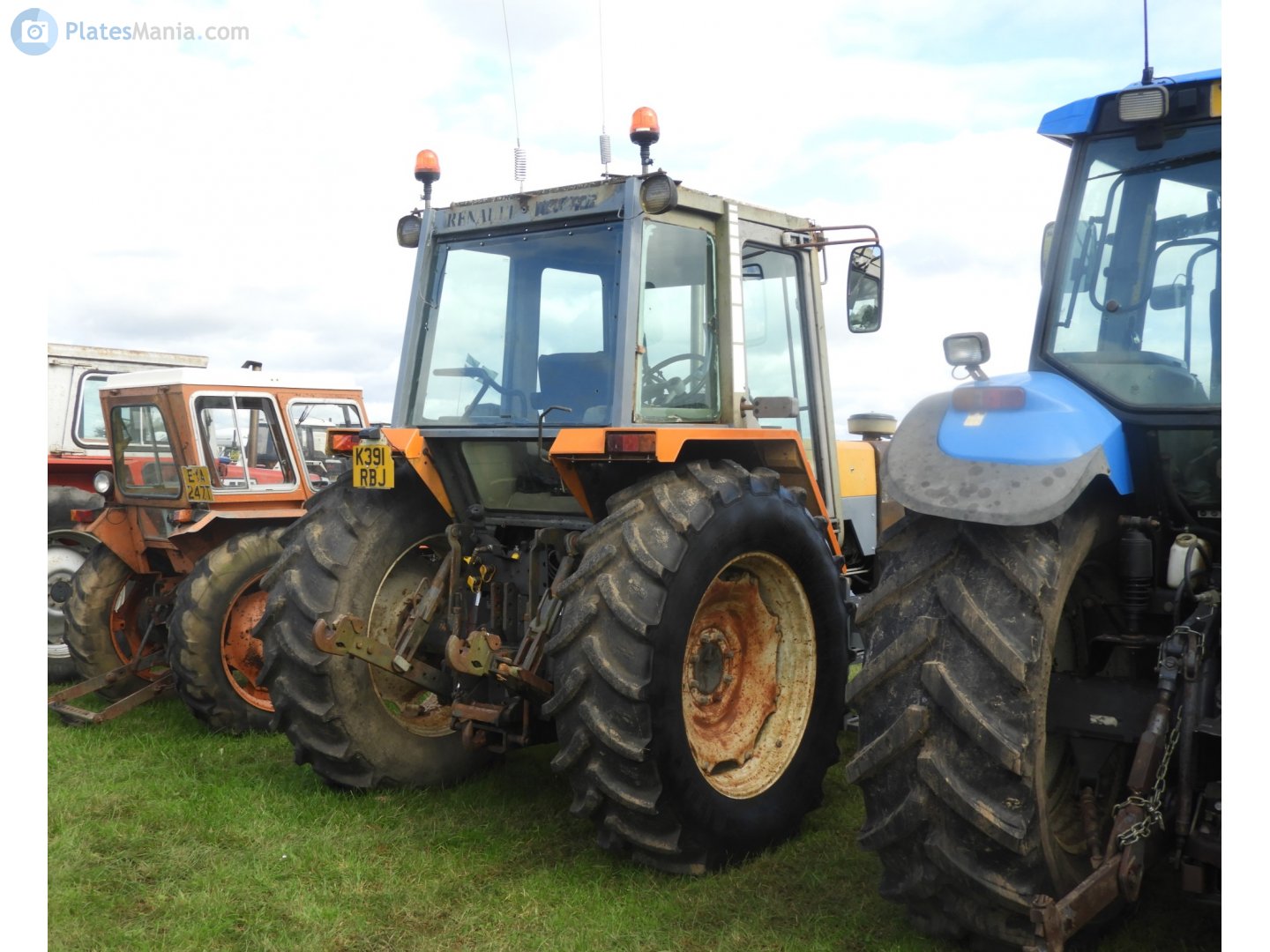 K391RBJ, Renault 100-Series 