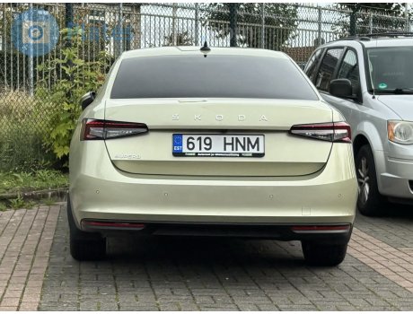 619 HNM, Skoda Superb