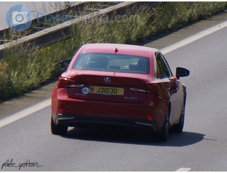 J31030, Lexus IS