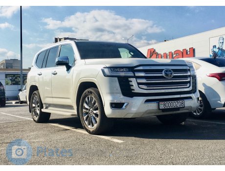 8000DZ08, Toyota Land Cruiser
