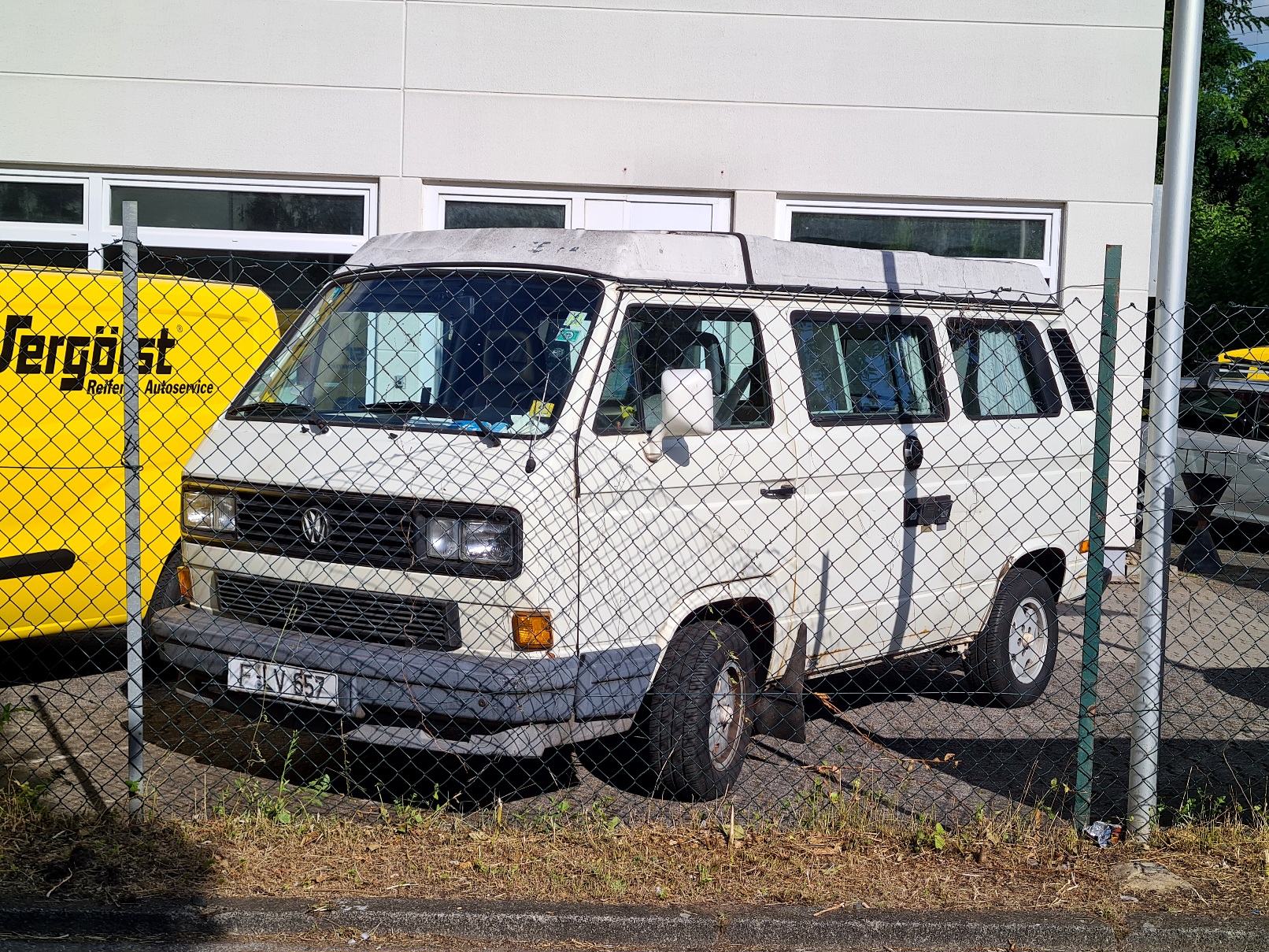 F LV 657, Volkswagen Vanagon 
