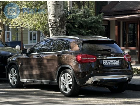 о001нк180, Mercedes-Benz GLA-Klasse