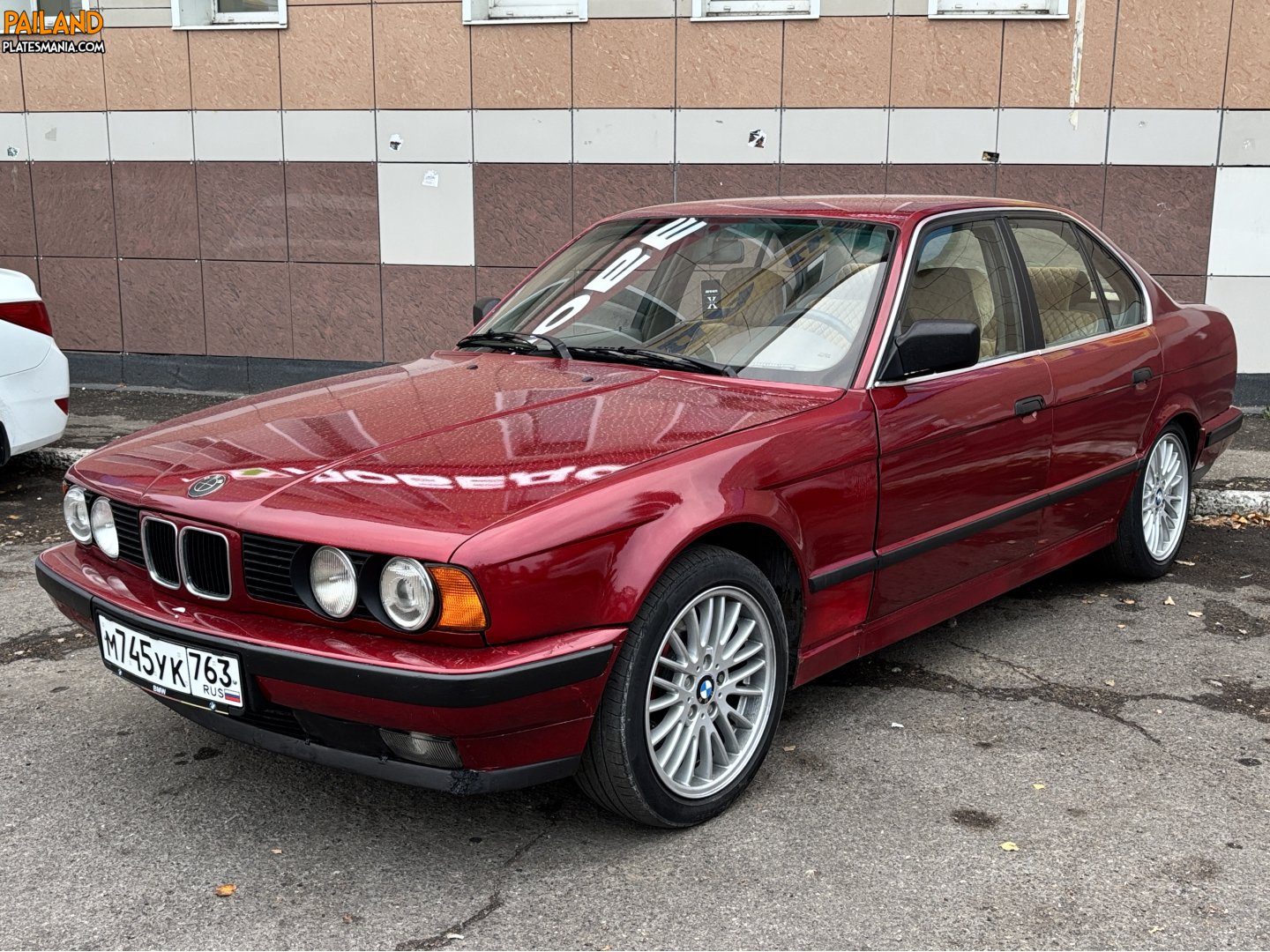 м 745 ук 763, BMW 5 Series 3rd gen Sedan (E34), 1988–1995