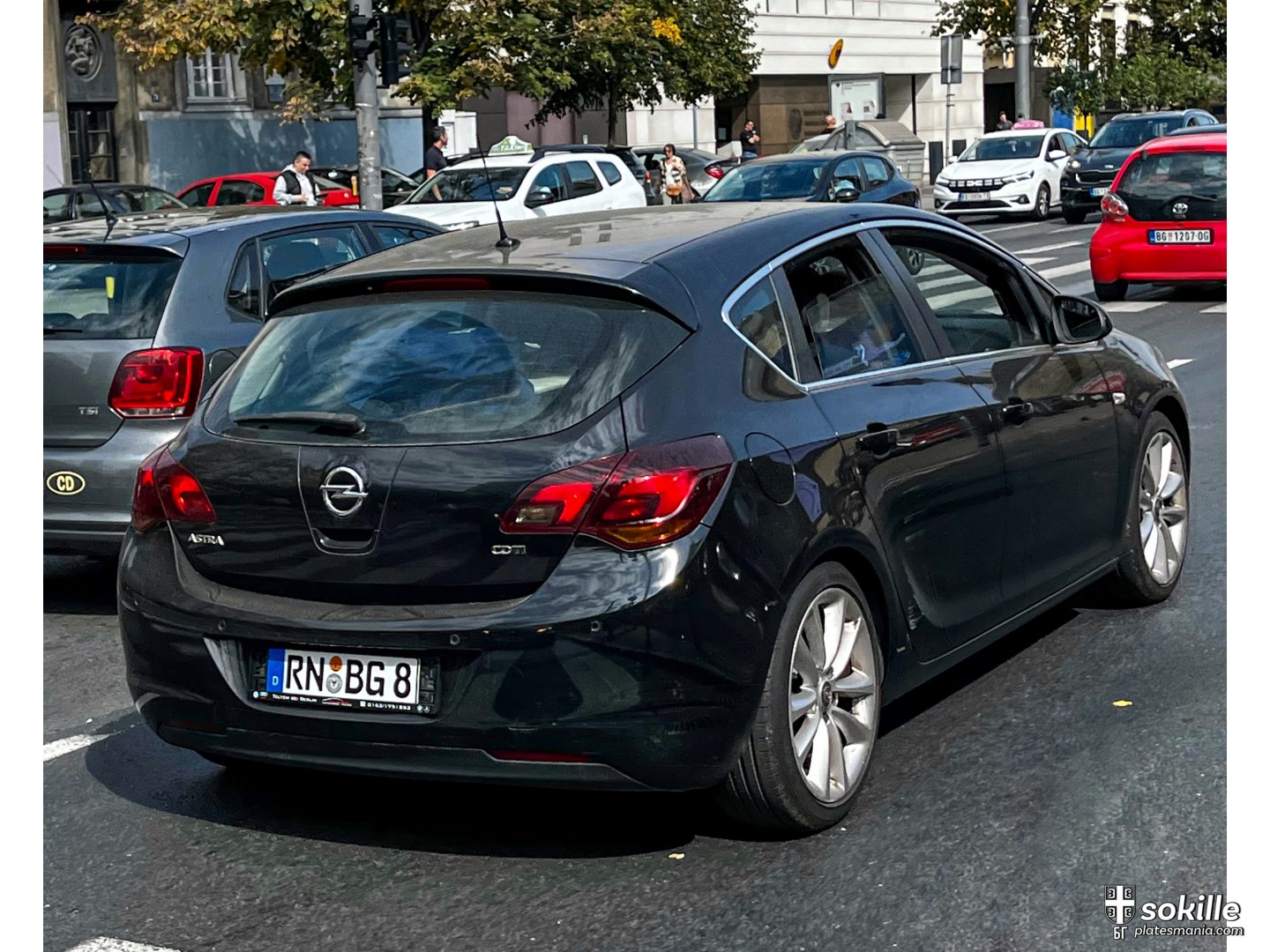 RN BG 8, Opel Astra 4th gen Hatch (J; P10), 2009–2015