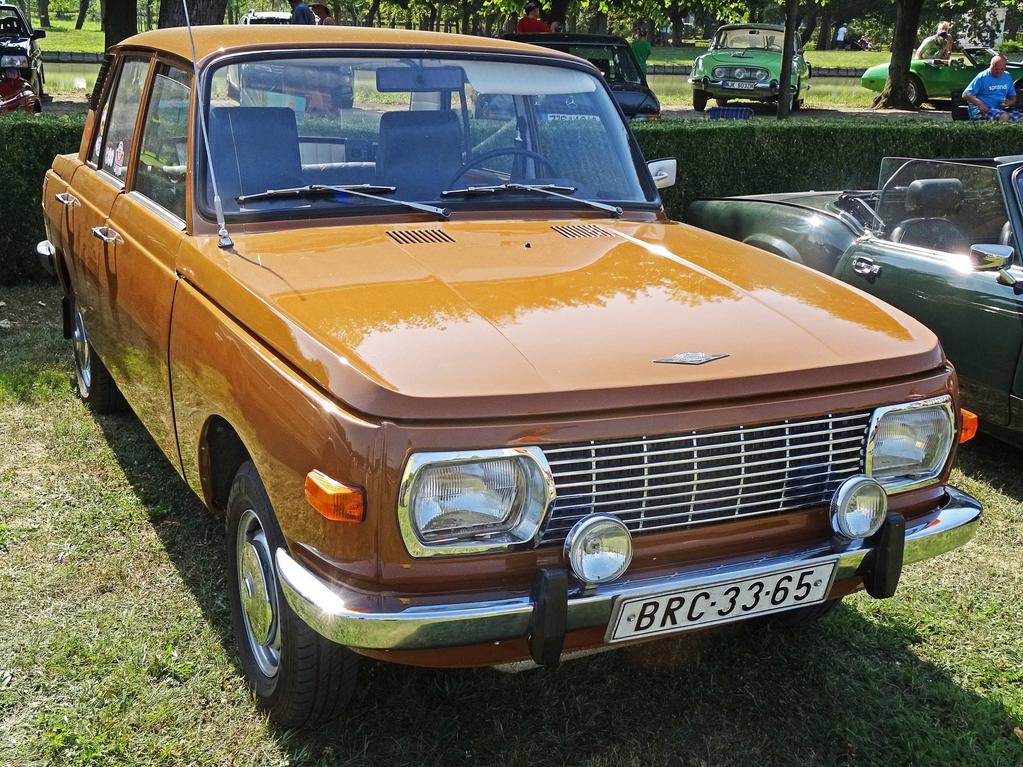 BRC 33-65, Wartburg 353 Limousine, 1966–1985