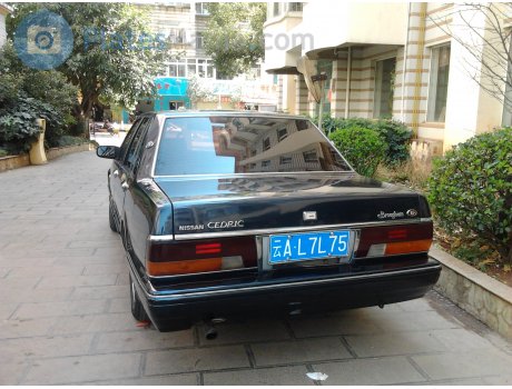 云A·L7L75, Nissan Cedric