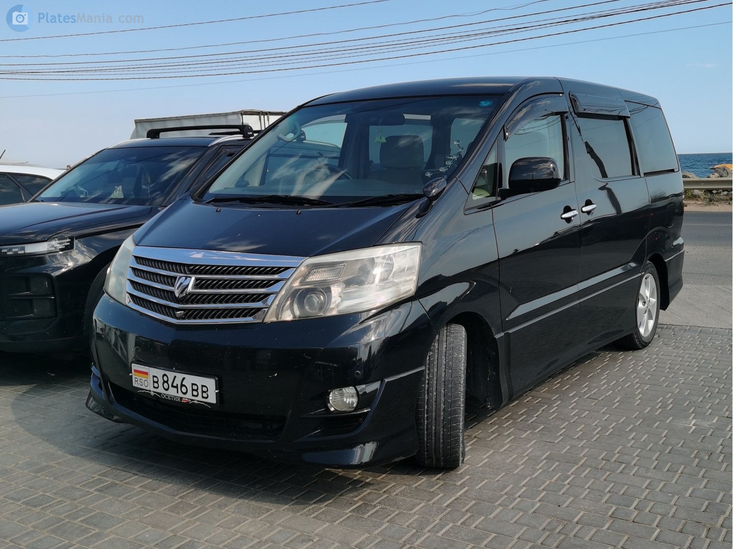 в 846 вв, Toyota Alphard 1st gen (G/V) (AH10), 2002–2008