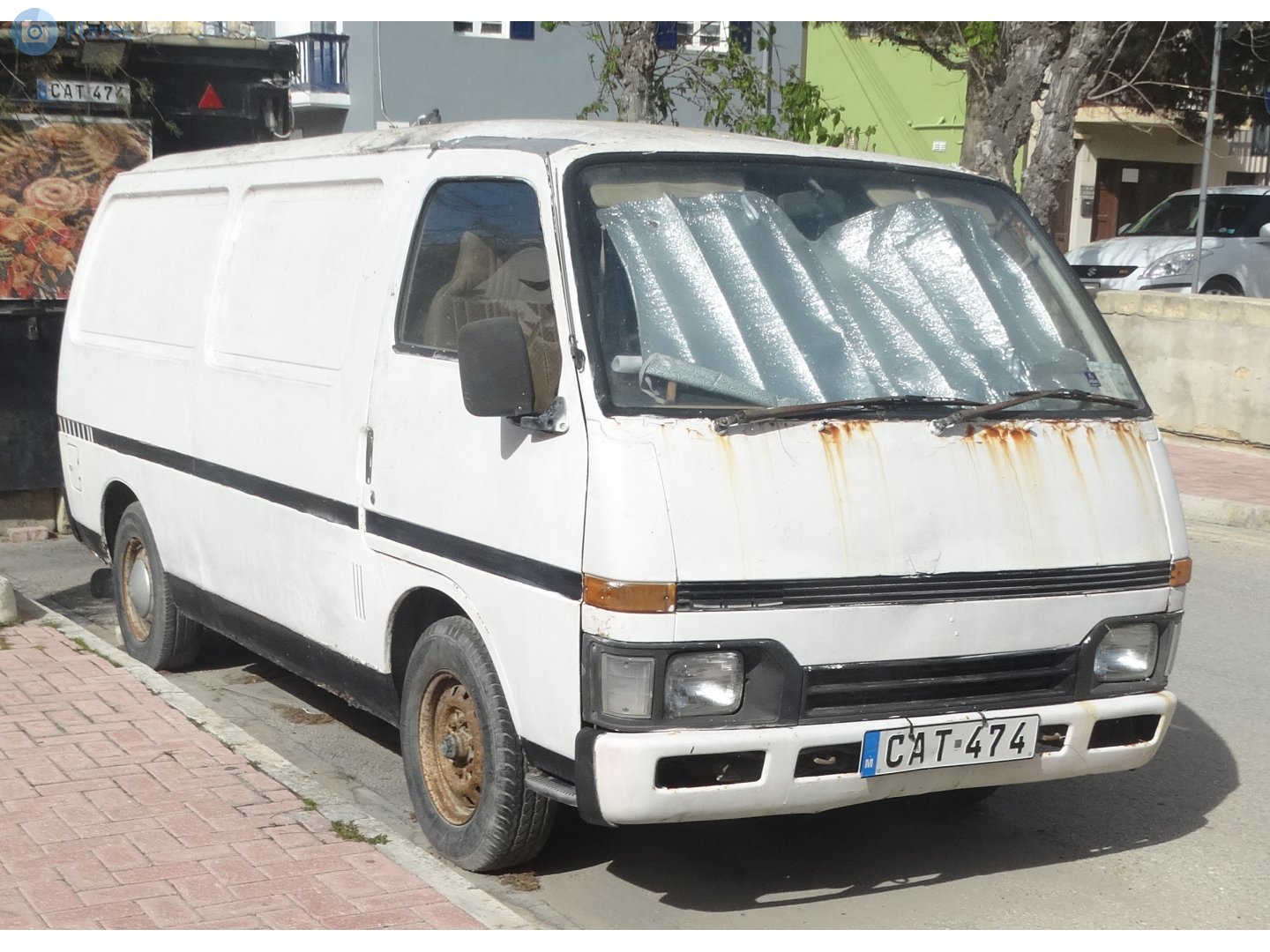 CAT 474, Isuzu Fargo 1st gen (WFR62), All-metal Van, 1980–1995