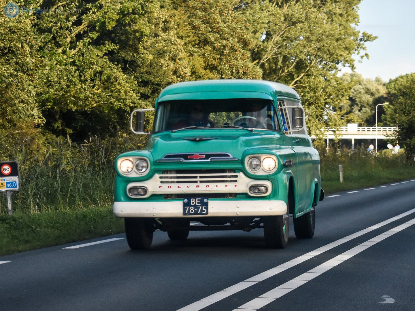 BE-78-75, Chevrolet Task Force Light-Duty Apache 30 Panel Van (A-body), facelift, 1957–1959