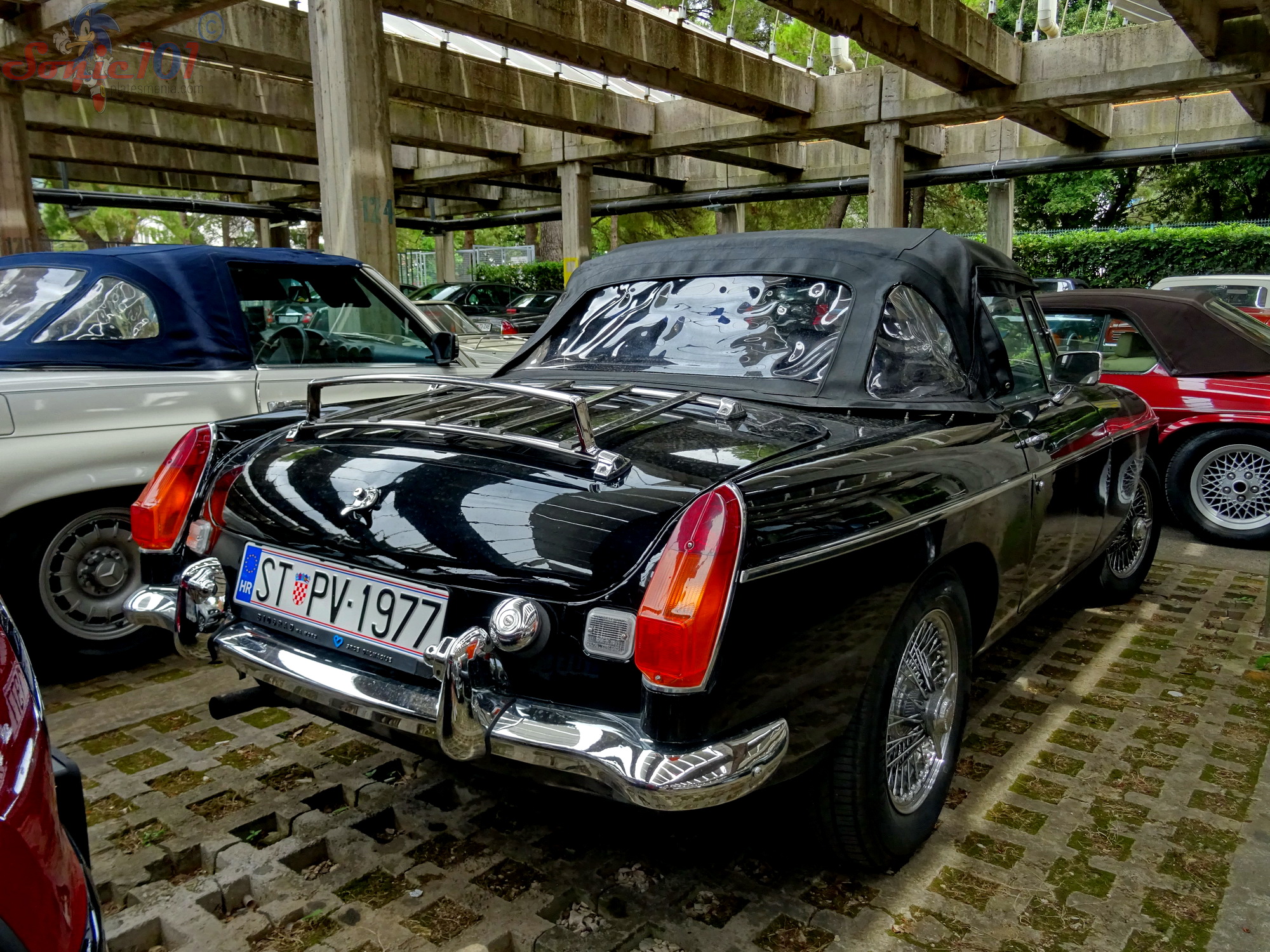 ST PV-1977, MG B 1st gen Roadster, 1962–1980