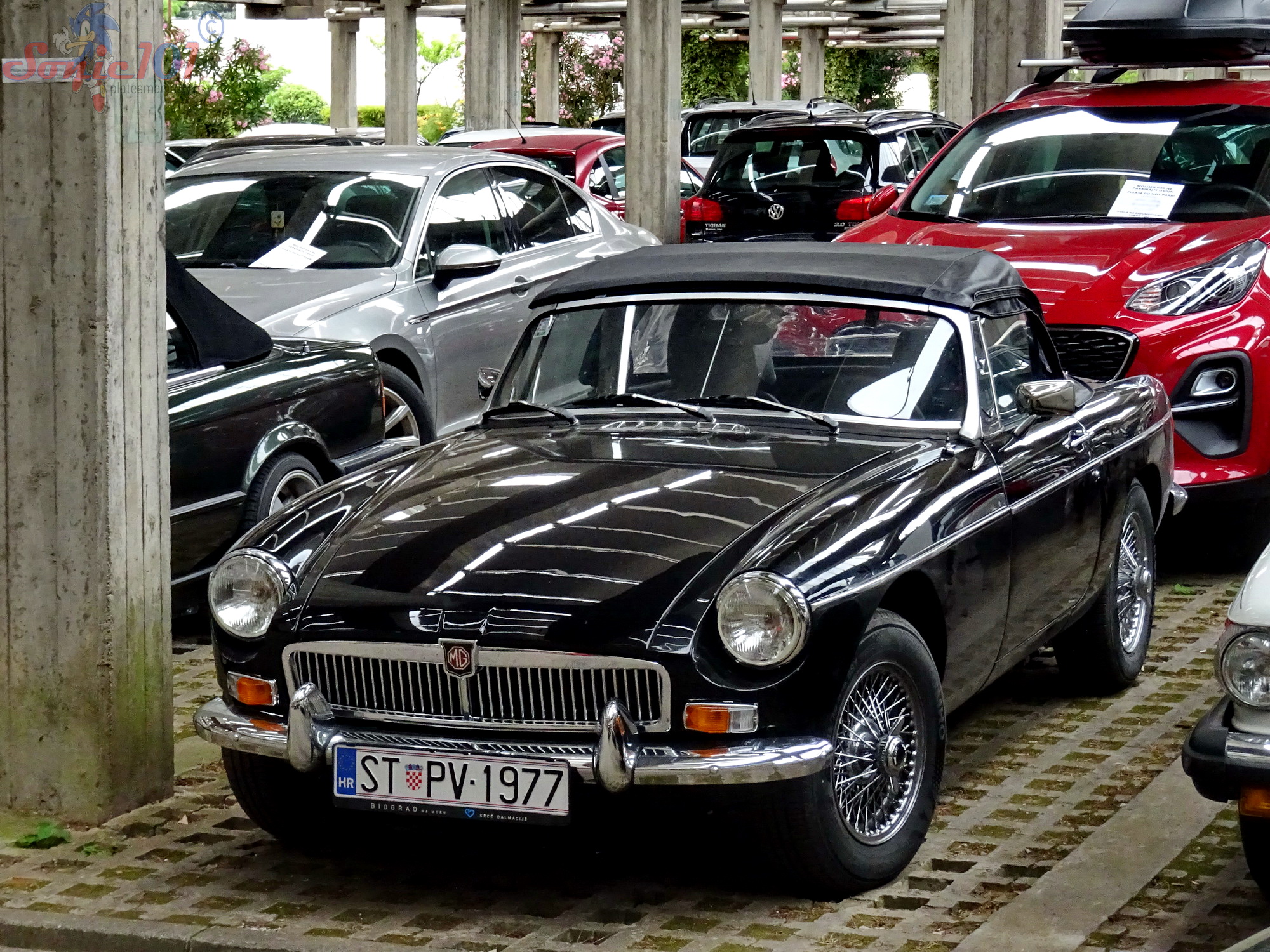 ST PV-1977, MG B 1st gen Roadster, 1962–1980