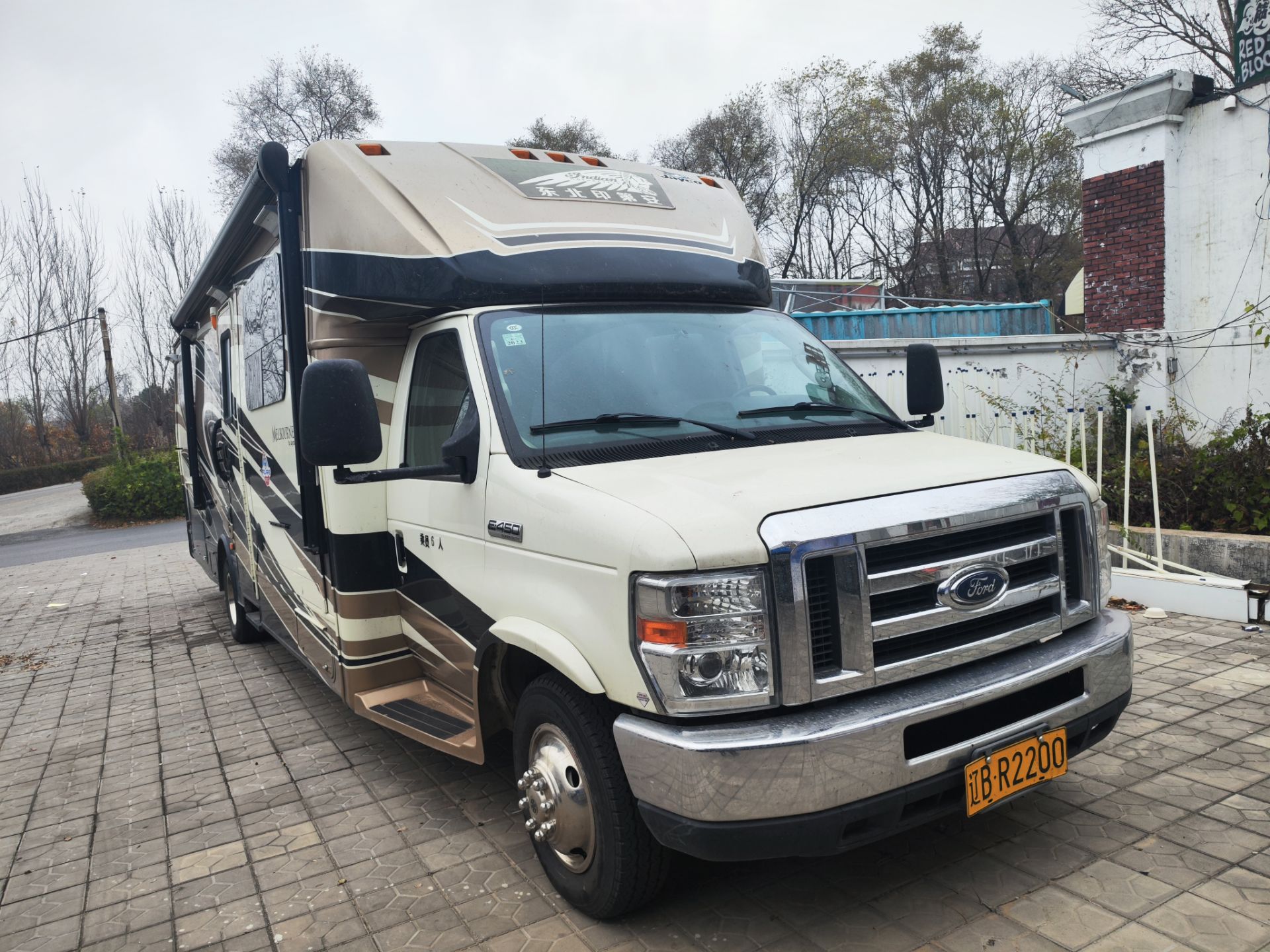 辽B·R2200, Jayco Melbourne 