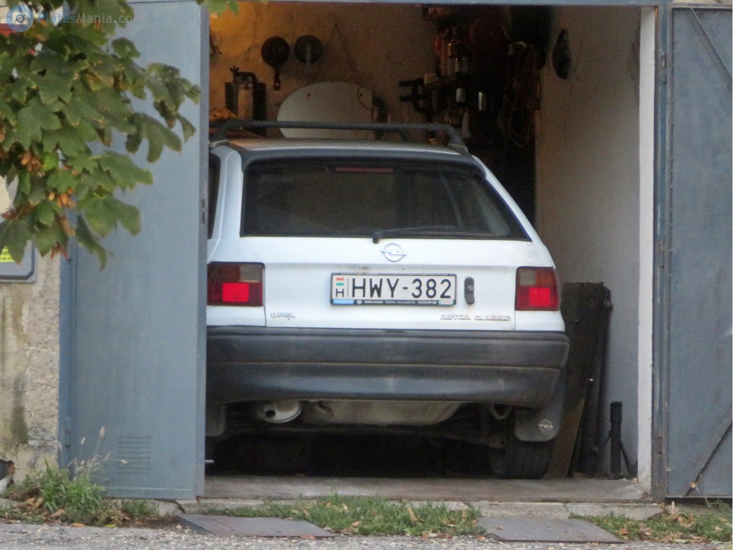 HWY-382, Opel Astra 1st gen 5-door Hatch (F; T92), 1991–1998 (–2002 for Eastern Europe)