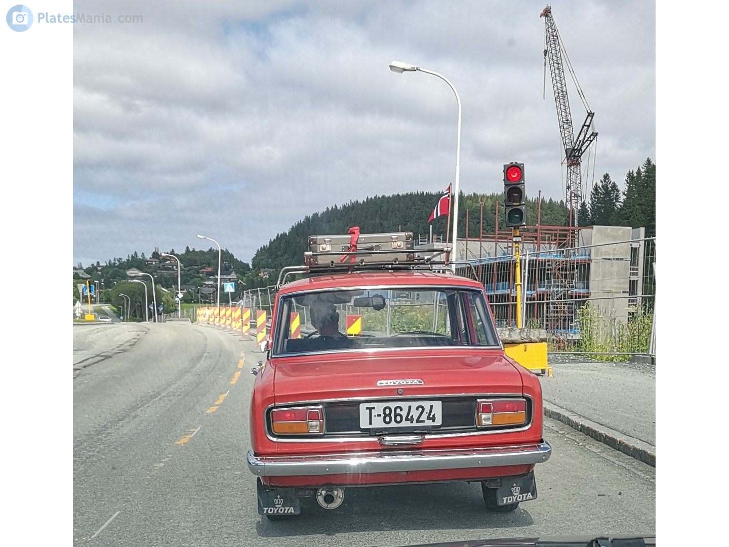 T-86424, Toyota Corona 3rd gen (Toyopet Corona) Sedan (T40/T50), 1964–1972