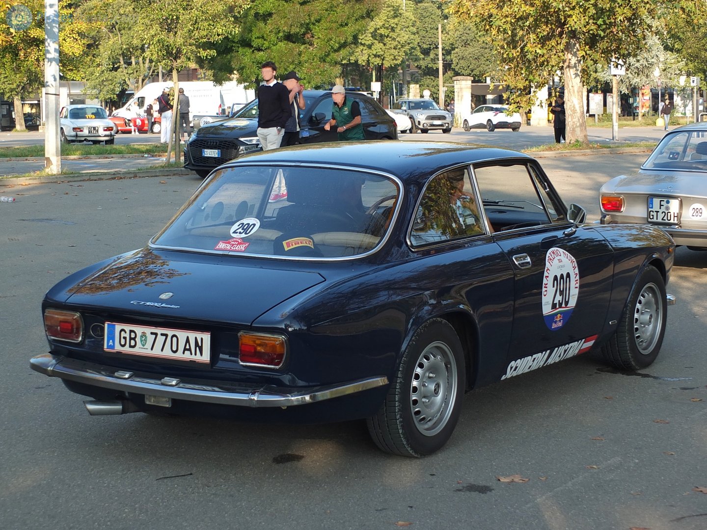 GB 770 AN, Alfa Romeo 1750 1st gen GT Veloce (105) 1967–1971