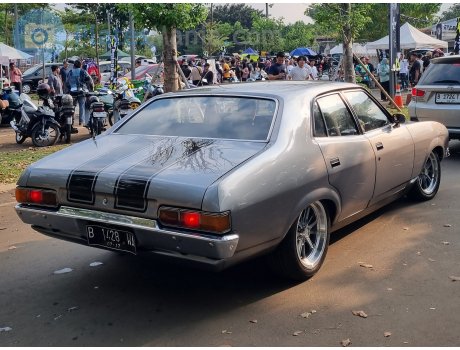 B 1428 WA, Ford Falcon