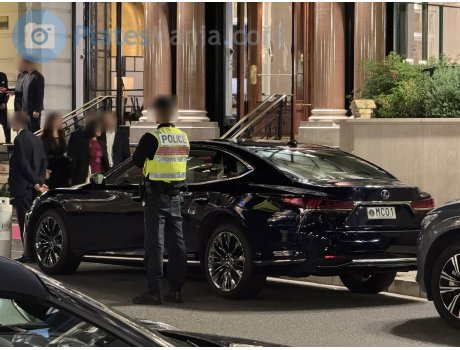 MC01, Lexus LS