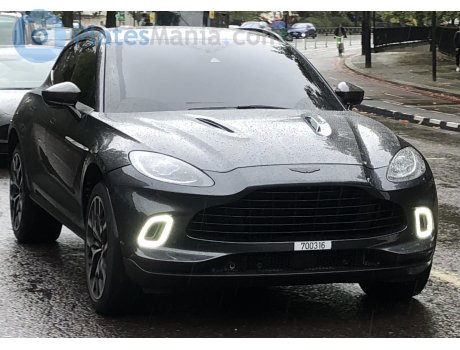 700316, Aston Martin DBX