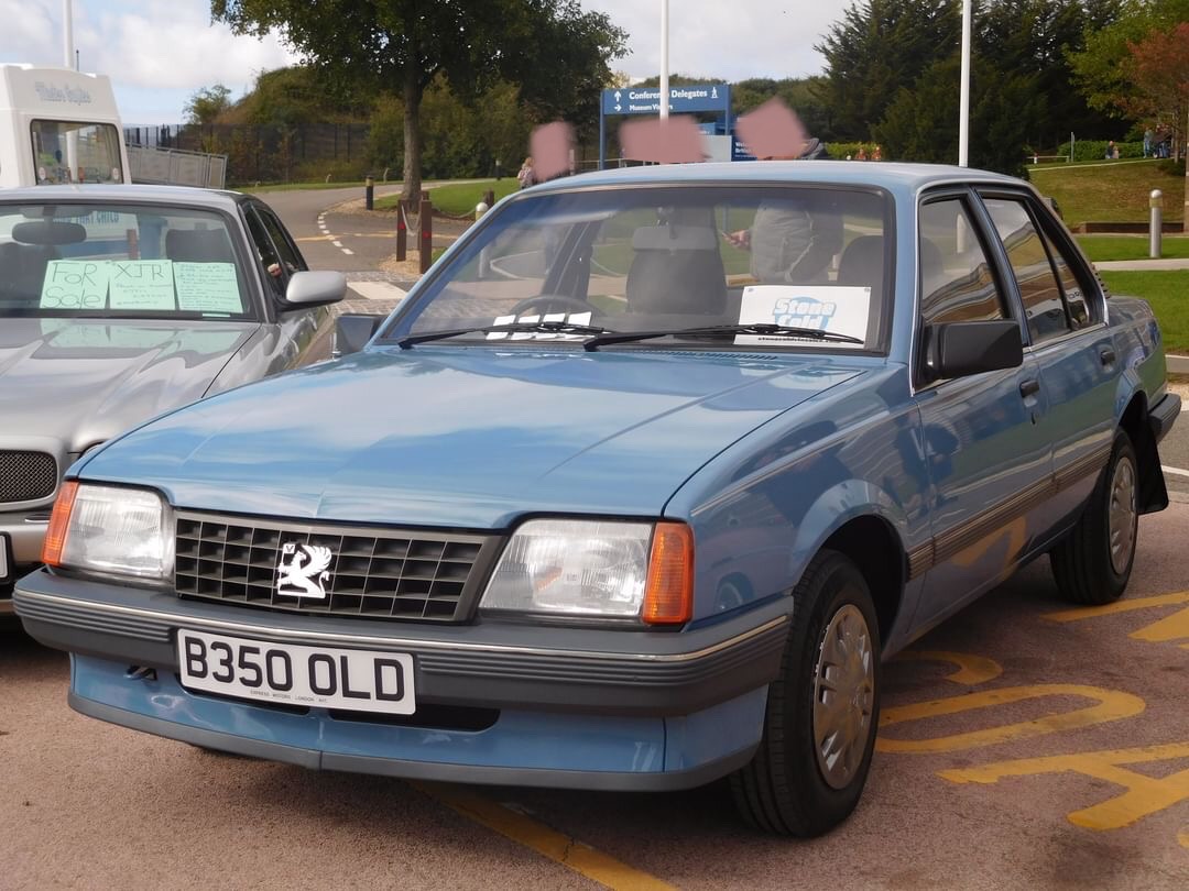 B350OLD, Vauxhall Cavalier 2nd gen 4-door Sedan, 1981–1988