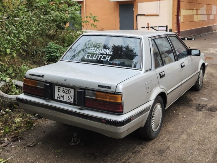 е 620 ам 67, Nissan Stanza 3rd gen Sedan (T12), 1986–1990