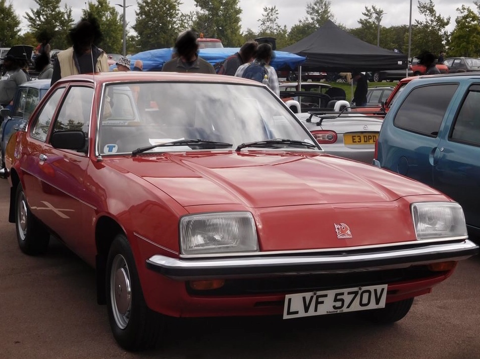 LVF570V, Vauxhall Cavalier 1st gen 2-door Sedan, 1975–1981