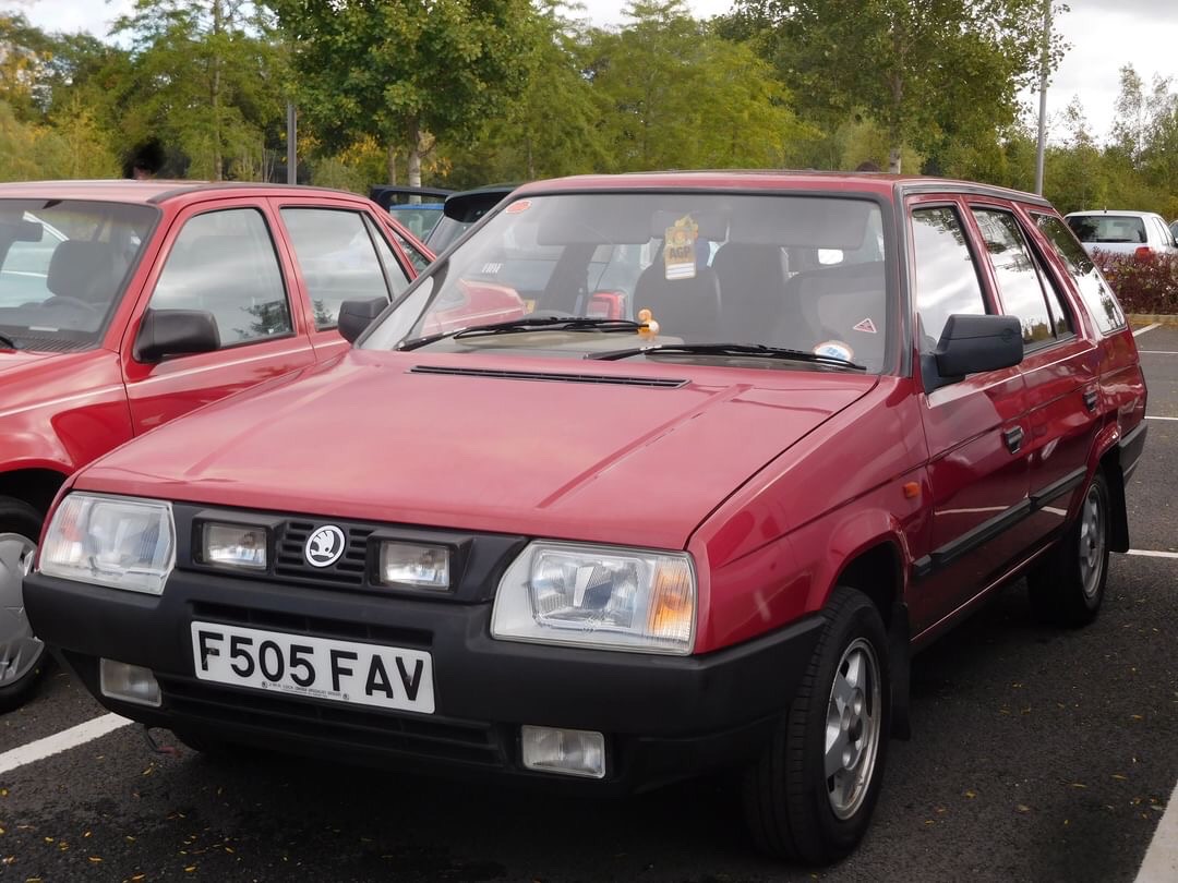F505FAV, Skoda Favorit 1st gen Estate (Type 785; UK-market), 1990–1995
