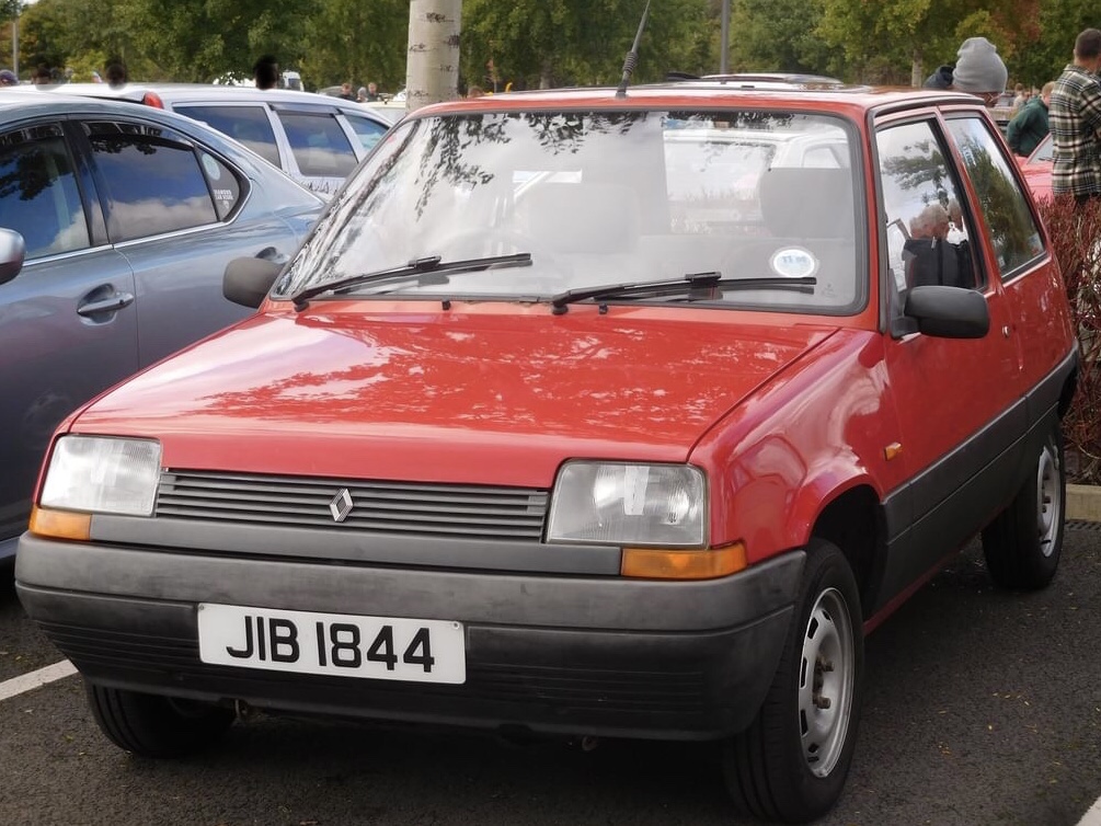 JIB1844, Renault 5 2nd gen Supercinq 3-door Hatch (C40), 1984–1996