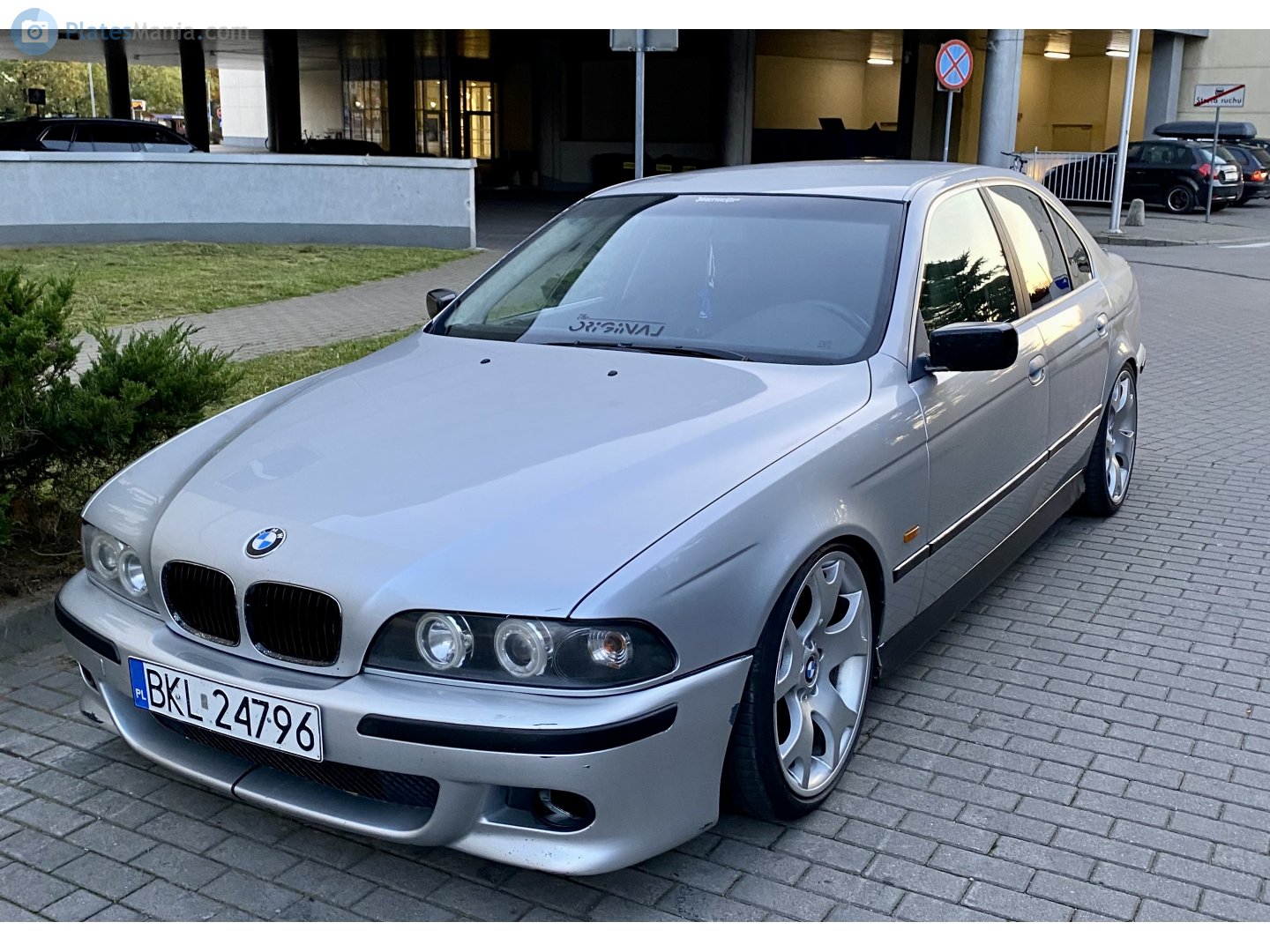 BKL 24796, BMW 5 Series 4th gen Sedan (E39), 1995–2003