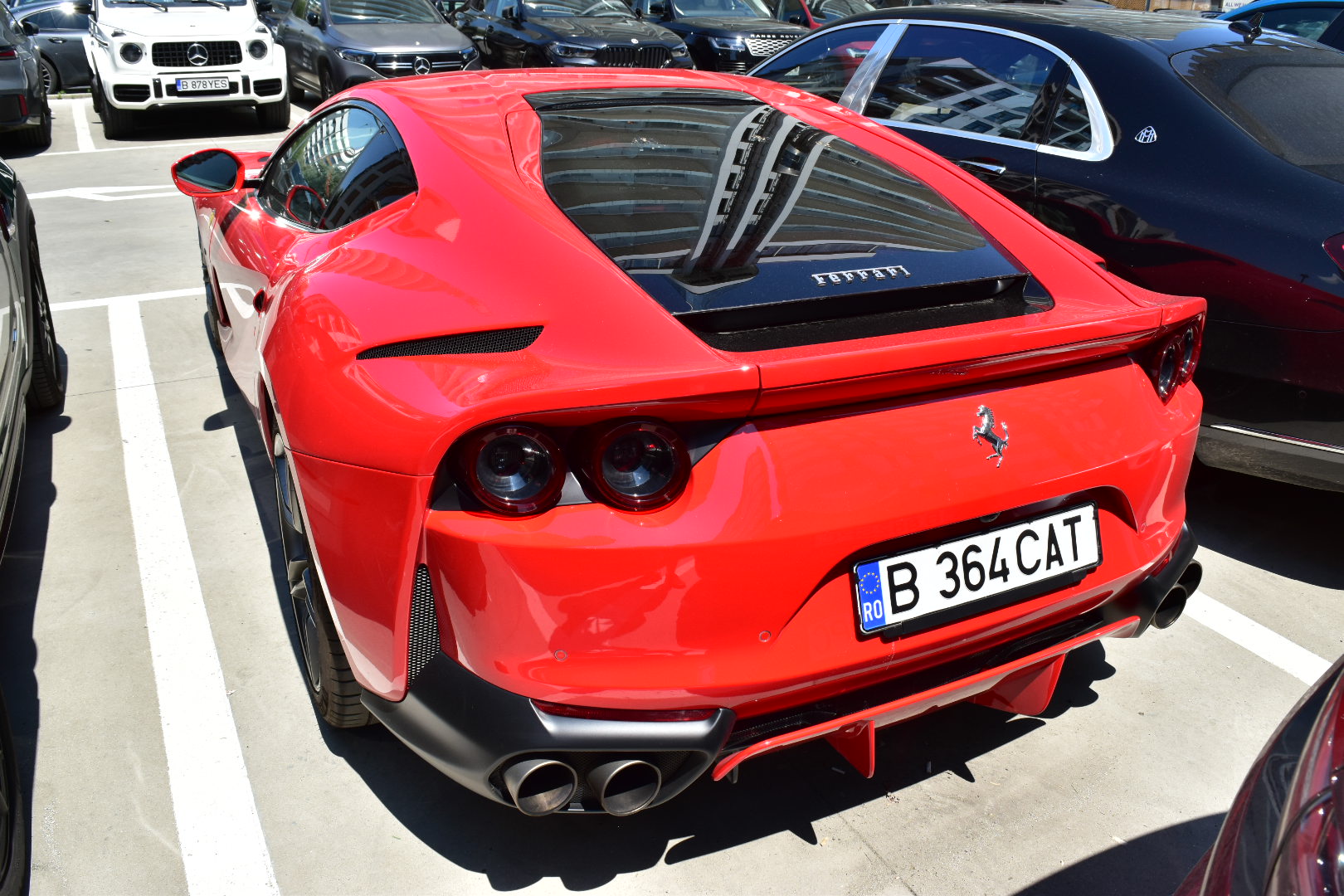 B 364 CAT, Ferrari 812 1st gen Superfast (F152) 2017–2021