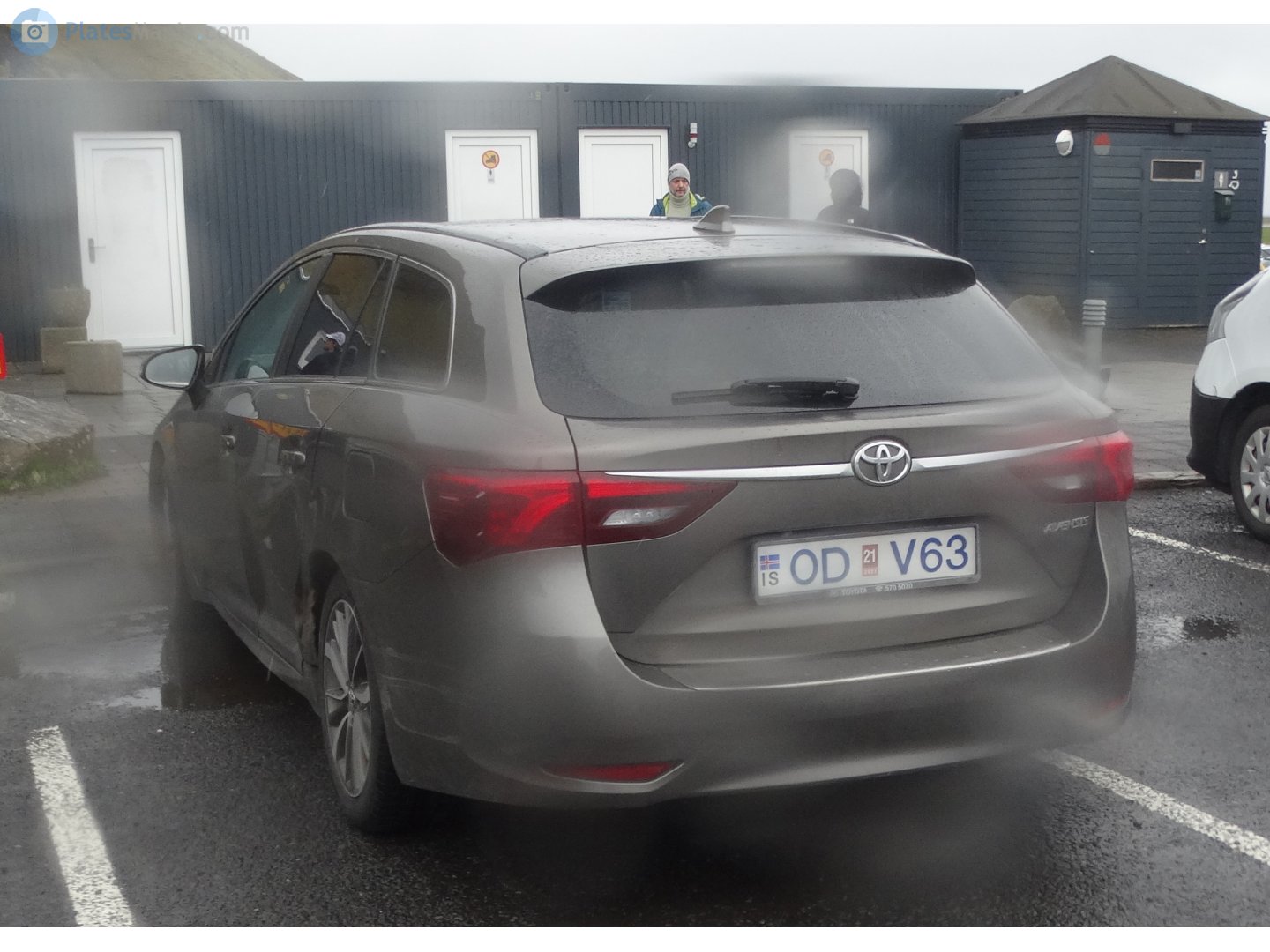 OD V63, Toyota Avensis 3rd gen Touring Sports (T270), 2nd facelift, 2015–2018