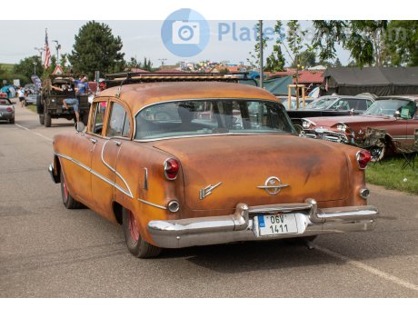 06V 1411, Oldsmobile 88
